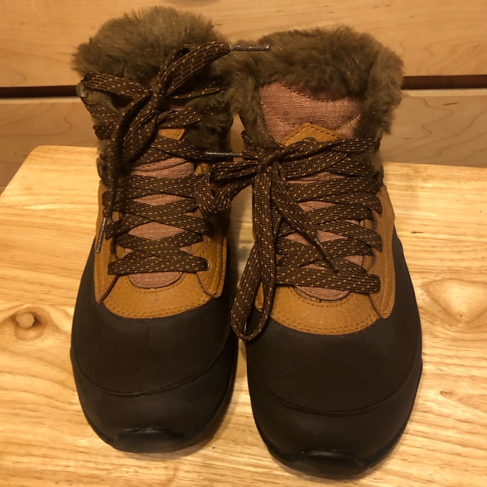 Merrell snow booties